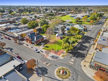 Newman Square Numurkah