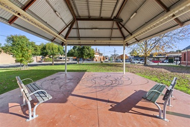 Newman Square Numurkah